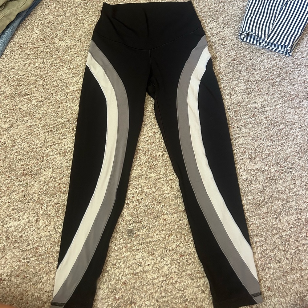 Aerie High Rise Grey Stripe Leggings M